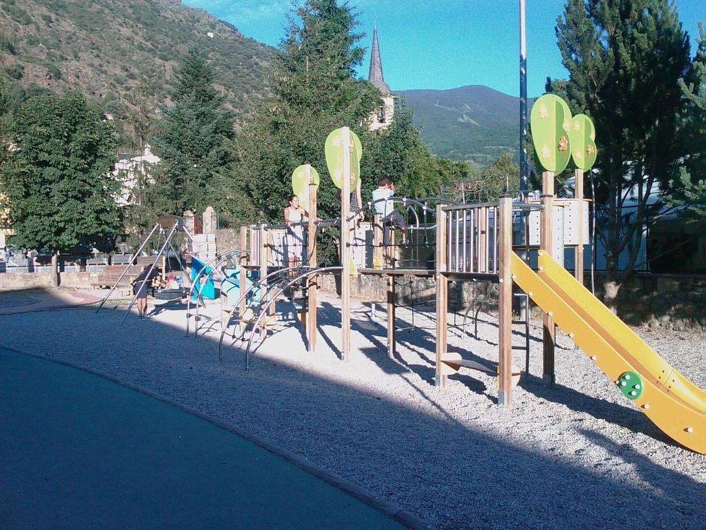 Apartmentsuitespain Baqueira Jardin Esterri d'Àneu Eksteriør bilde